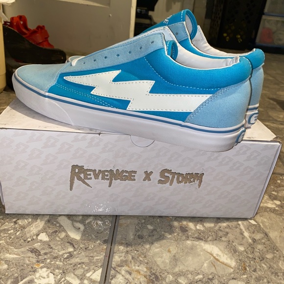 revenge x storm blue bolt